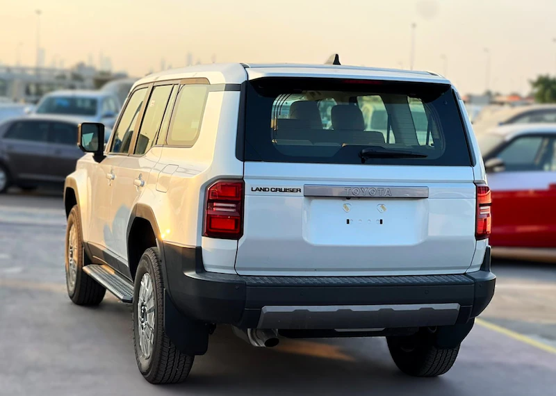 
								Toyota Land Cruiser Prado TX-L 2.7L Petrol 7 Seaters Automatic Transmission MY2024 full									