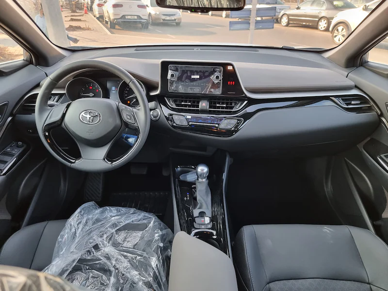 
								Toyota CH-R 1.2L V4 FWD Petrol 5 Seaters Automatic Transmission MY2023 full									
