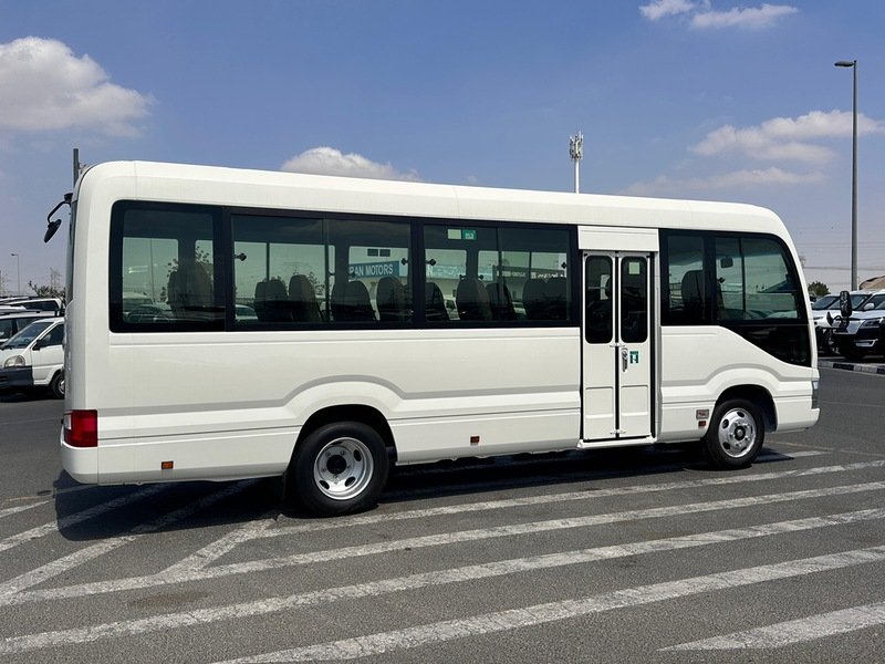 
								Toyota Coaster 23 seaters 2.7L V4 RWD Petrol Manual Transmission MY2025 full									