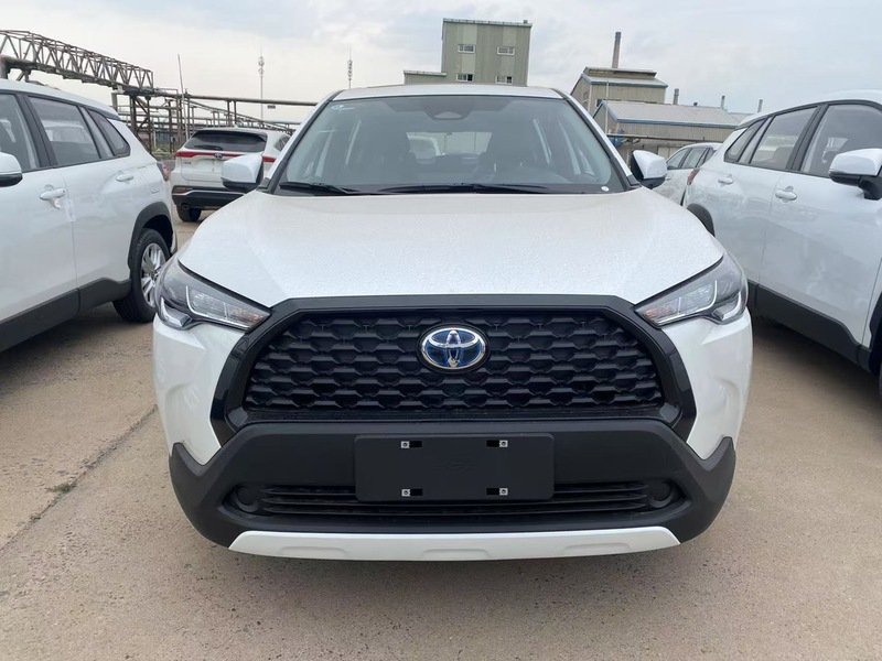 
								Toyota Corolla Cross Elite Edition 2.0L V4 FWD Petrol 5 Seaters Automatic Transmission MY2024 full									