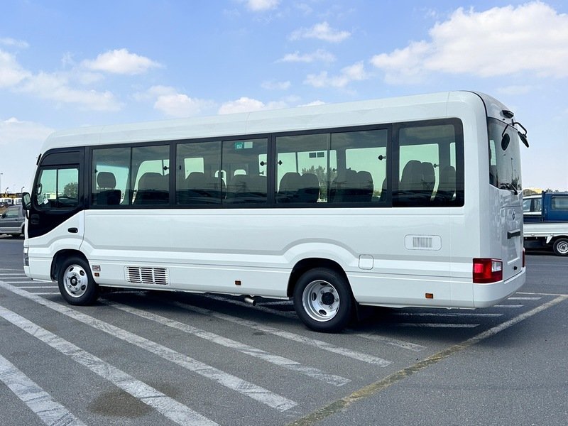 
								Toyota Coaster 23 seaters 2.7L V4 RWD Petrol Manual Transmission MY2025 full									