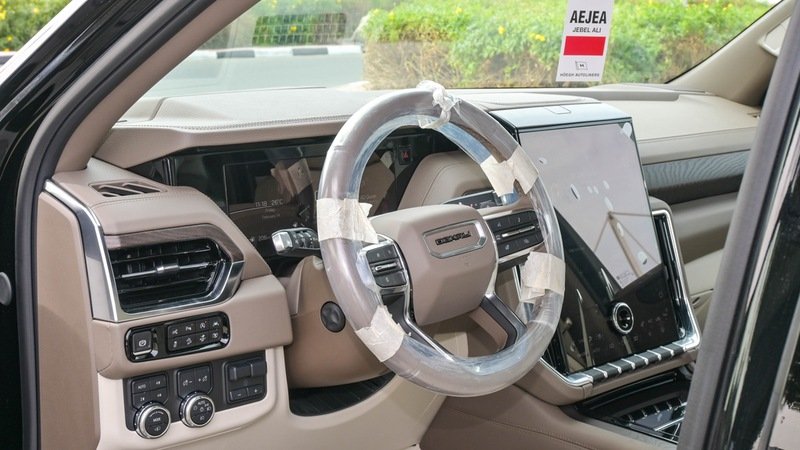 
								GMC Yukon Denali 6.2L V8 Petrol 7 Seaters Automatic Transmission MY2025 full									