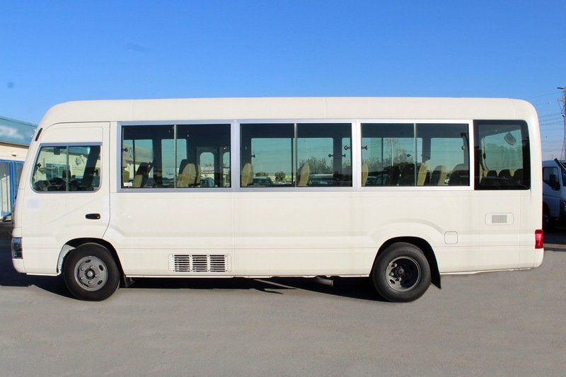 
								Toyota Coaster 30 seaters 4.2L V6 RWD Diesel Manual Transmission MY2025 full									