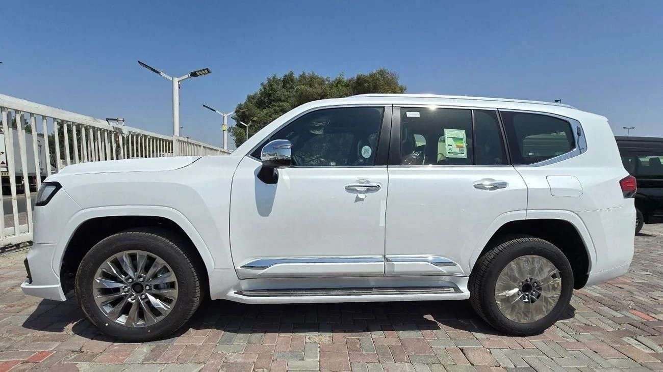 
								Toyota Land Cruiser LC300 Series VXR-Top Trim TT 3.5L Petrol 4WD 7 Seaters Automatic Transmission MY2025 full									