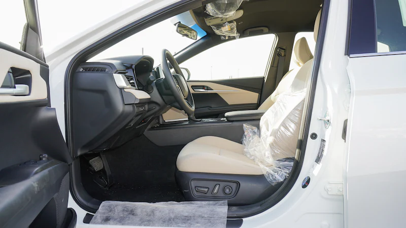 
								Toyota Camry E-Plus E-HEV Hybrid 2.5L V4 FWD Petrol 5 Seaters Automatic Transmission MY2025 full									