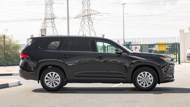 
								Toyota Grand Highlander XLE Hybrid 2.5L V4 AWD Petrol 8 Seaters Automatic Transmission MY2024 full									