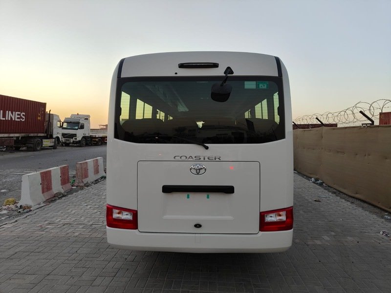 
								Toyota Coaster 23 seaters 2.8L V4 RWD Diesel Manual Transmission MY2025 full									