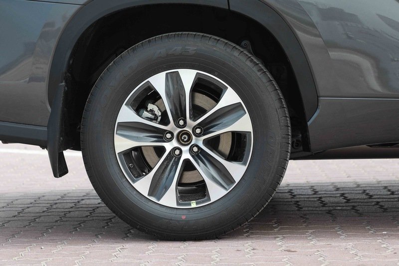 
								Toyota Highlander XLE/GLE Hybrid 2.5L V4 AWD Petrol 7 Seaters Automatic Transmission MY2024 full									