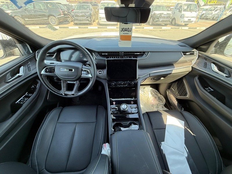 
								Jeep Grand Cherokee Overland 3.6L V6 Petrol 5 Seaters Automatic Transmission MY2024 full									