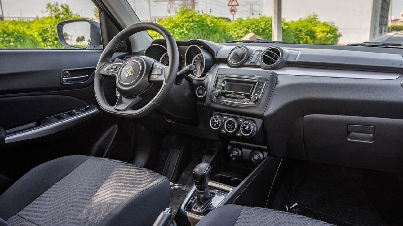 
								Suzuki Swift GLX 1.2L V3 FWD Petrol 5 Seaters Automatic Transmission MY2024 full									